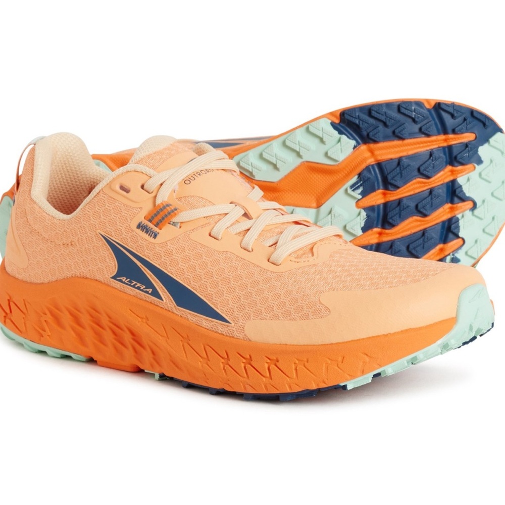 Altra Outroad 3 Womans Orange and Blue Althletic Shoes